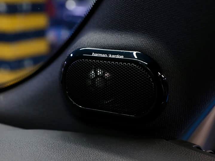 MINI Hatch — фото 17