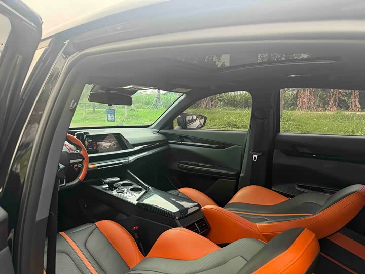 Changan UNI-V 2024 1.5 T Sport — фото 12
