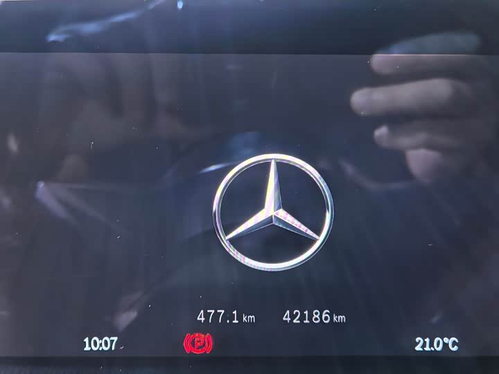 Mercedes-Benz GLB 2024 GLB 200 — фото 11