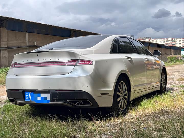 Lincoln MKZ 2019 2.0 T VI — фото 4