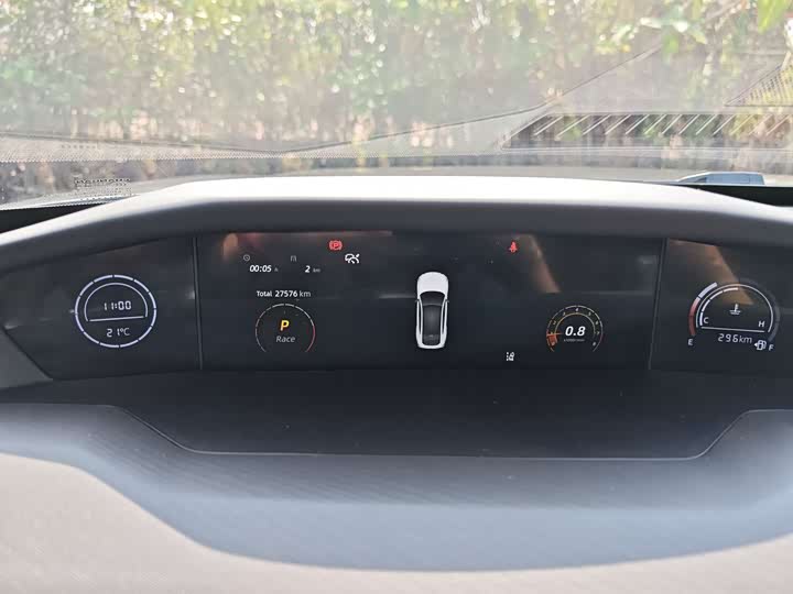 Changan UNI-V 2023 1.5 T — фото 9