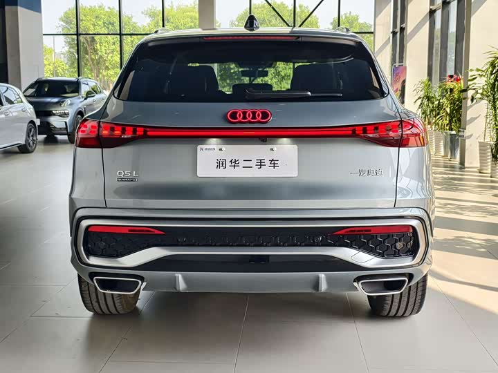 Audi Q5L 2026 2.0 T Luxury — фото 4