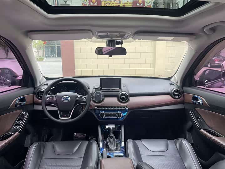 BAIC Changhe Q35 2016 1.5 L AT — фото 10