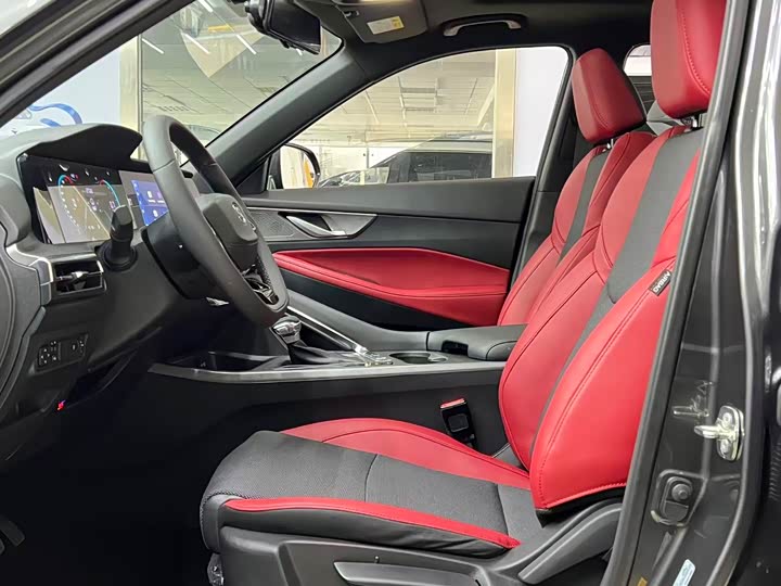 Changan CS35 PLUS 2023 1.4 T DCTLuxury — фото 16