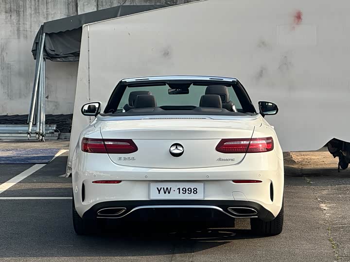 Mercedes-Benz E-Class 2018 E 200 4 MATIC — фото 2