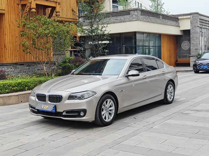 BMW 5-Series 2014 520 Li