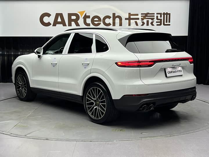 Porsche Cayenne 2019 Cayenne 3.0 T — фото 6