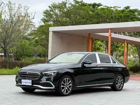 Mercedes-Benz E-Class 2017 E 300 L Luxury — фото 10