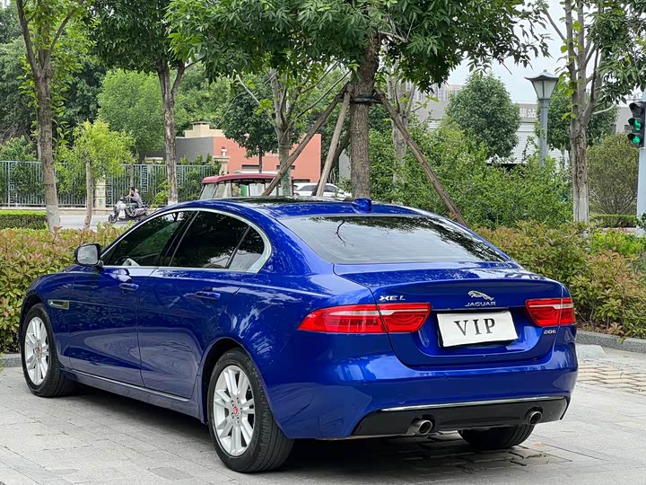 Jaguar XEL 2018 2.0 T 200 PS — фото 6