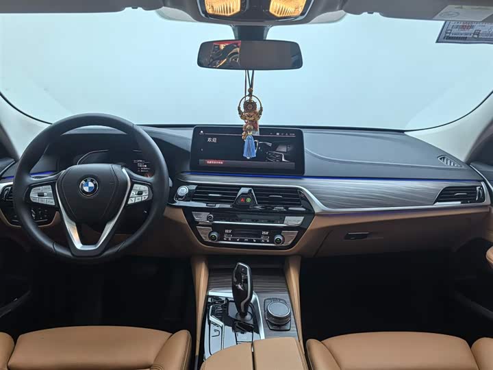 BMW 6-Series 2022 630i — фото 7