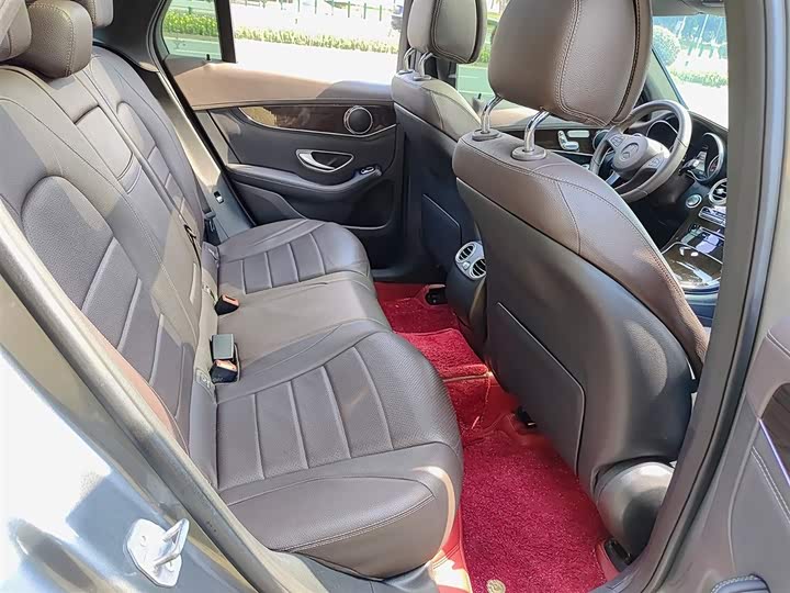 Mercedes-Benz GLC 2017 GLC 260 4 MATIC Luxury — фото 10