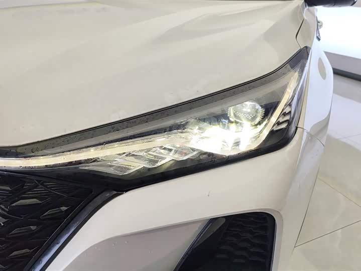 Changan CS75 PLUS 2020 2.0 T AT — фото 5