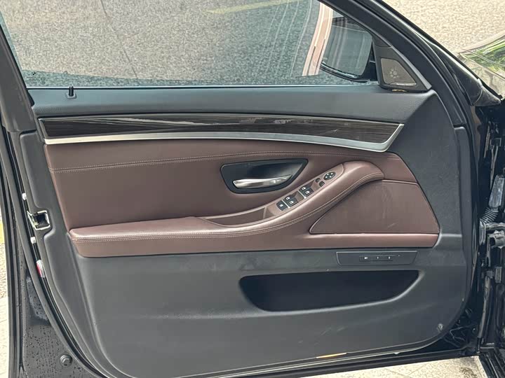 BMW 5-Series 2014 525 Li — фото 14