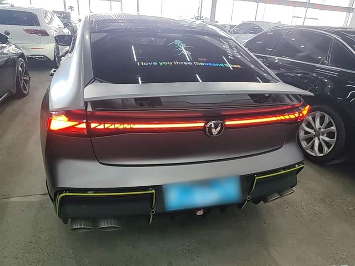 Changan UNI-V 2022 2.0 T — фото 6
