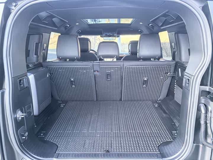 Land Rover Defender — фото 16