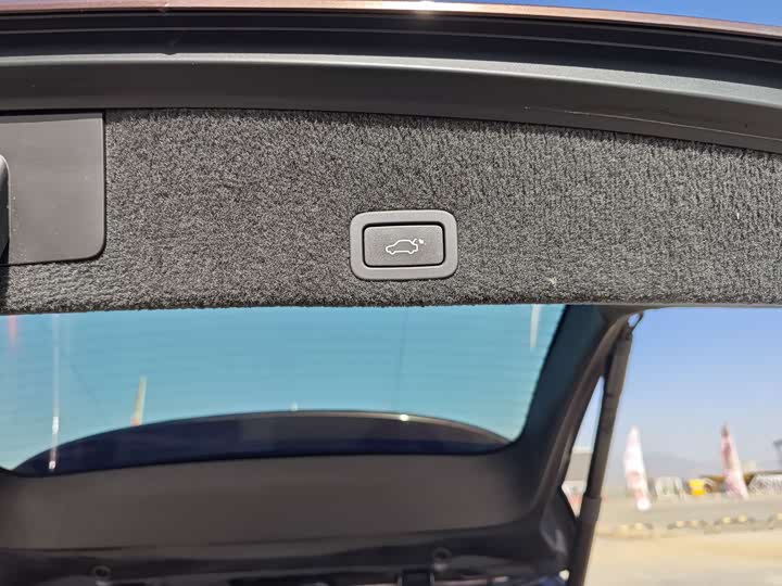 Volvo XC60 2017 T 5 AWD — фото 15
