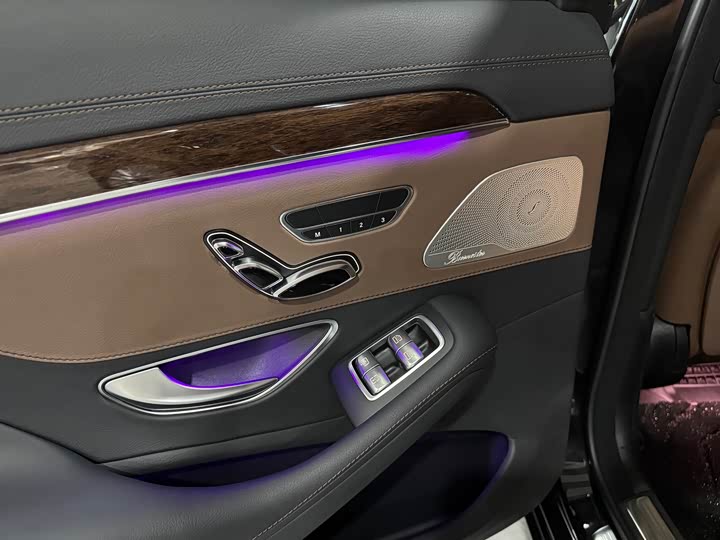 Mercedes-Benz S-Class S 320 L — фото 11