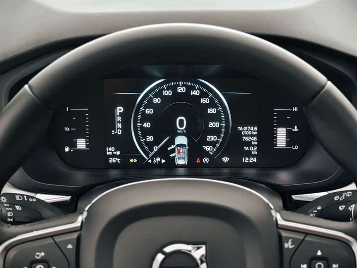 Volvo XC60 2021 T 5 4 WD — фото 7