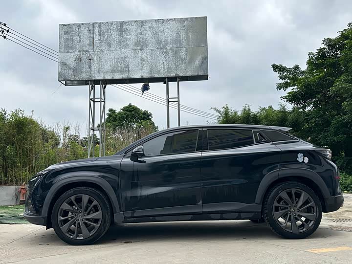 Changan UNI-T 2020 1.5 T Premium — фото 8
