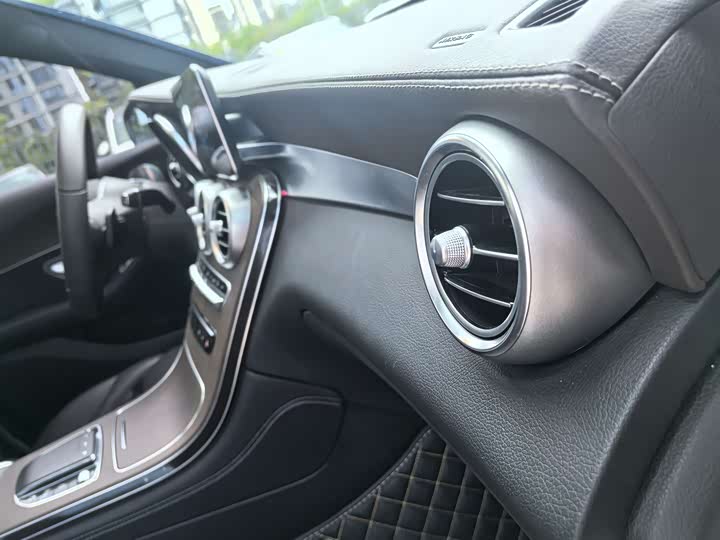 Mercedes-Benz GLC 2022 GLC 300 L 4 MATIC — фото 19