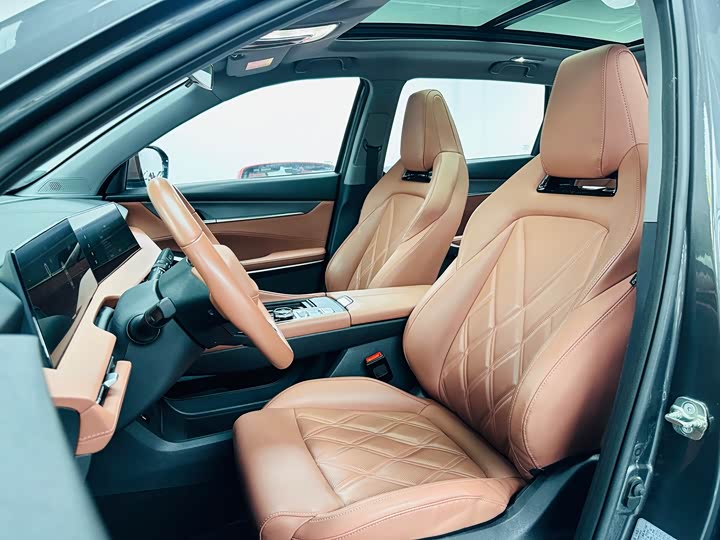 Changan CS75 PLUS 2023 2.0 T ATPremium — фото 10