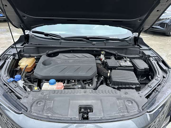 Changan UNI-T 2022 1.5 T Flagship — фото 8