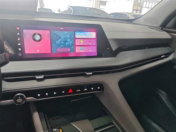 Changan CS75 PLUS 2022 1.5 T ATPremium — фото 6