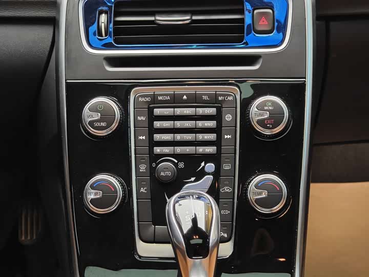 Volvo S60 2018 S 60 L T 3 — фото 16
