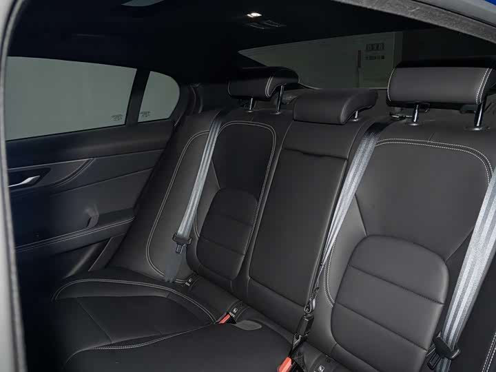 Jaguar XEL 2020 2.0 T 200 PS R-DYNAMIC S — фото 10
