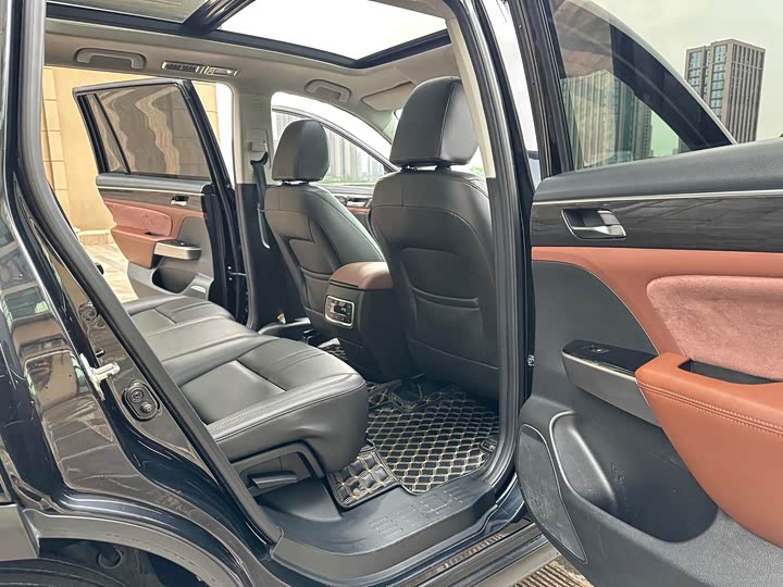 Trumpchi GS8 2017 320 T 2 WD （ ） — фото 13