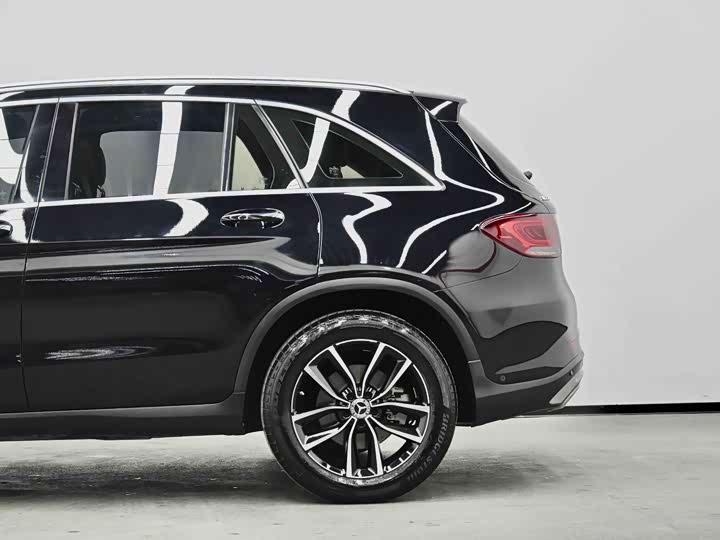 Mercedes-Benz GLC 2020 GLC 260 L 4 MATIC Luxury — фото 12
