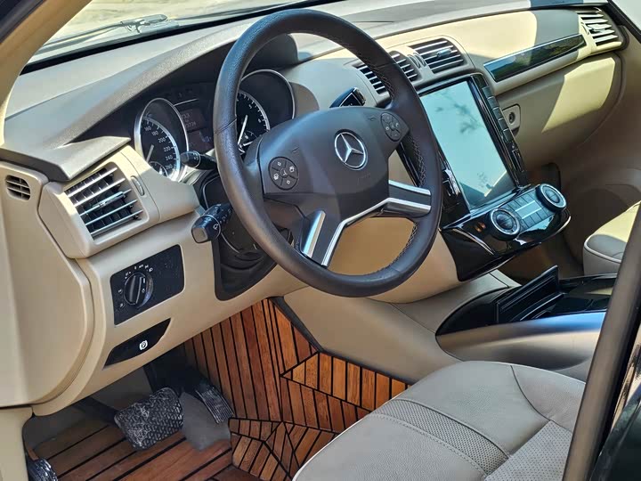 Mercedes-Benz R-Class 2015 R 320 4 MATIC Luxury — фото 5