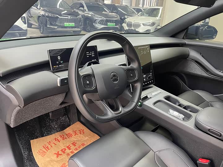 NIO ET5T 2024 75k Wh Touring — фото 11