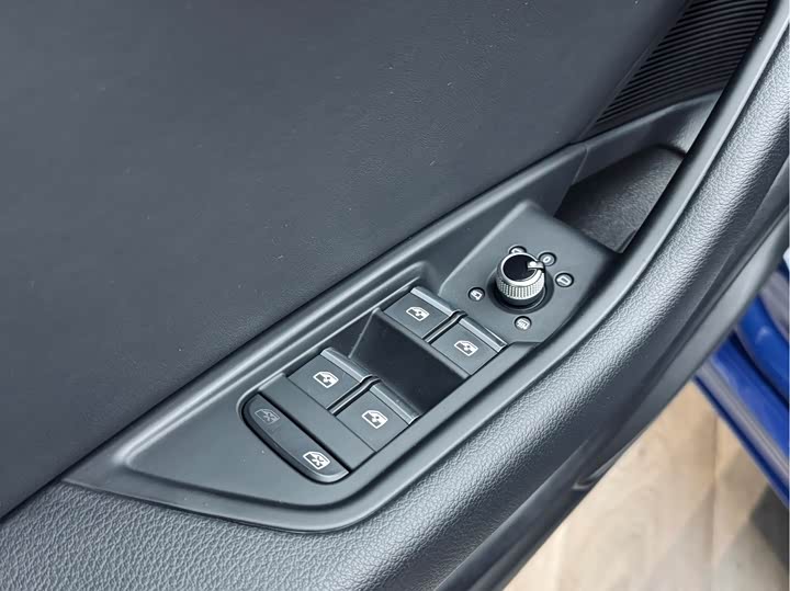 Audi A5 2023 Sportback 40 TFSI quattro — фото 10