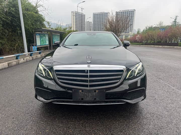 Mercedes-Benz E-Class 2016 E 300 L — фото 2
