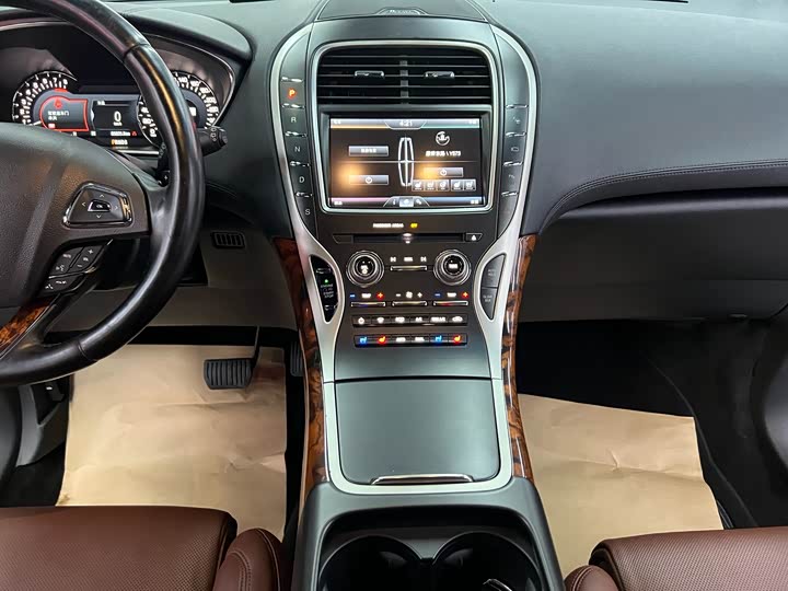 Lincoln MKX 2015 2.7 T 4 WD — фото 14