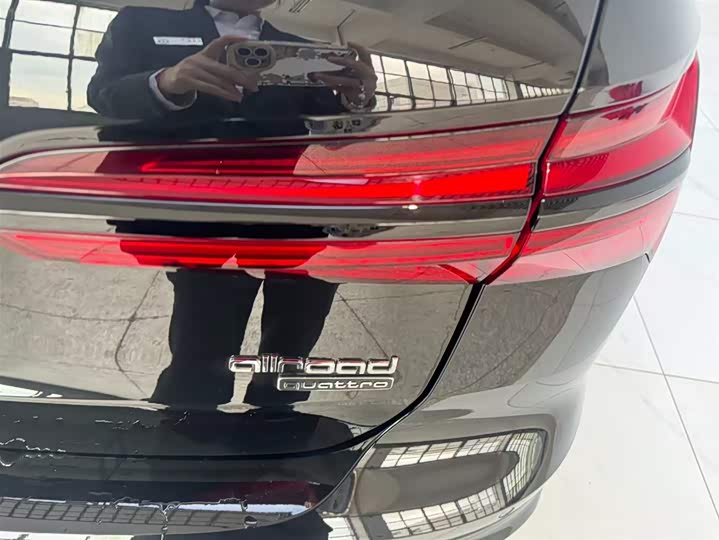 Audi A6 2025 allroad quattro 55 TFSI — фото 19