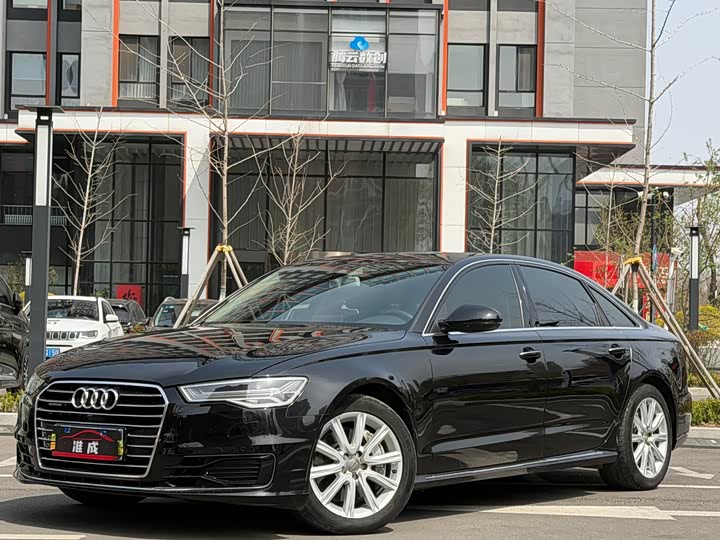 Audi A6L 2016 50 TFSI quattro Luxury — фото 1