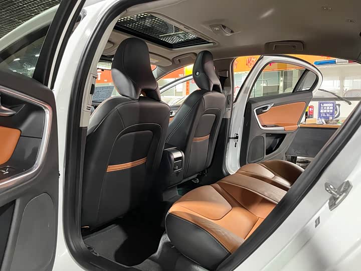 Volvo S60 2017 S 60 L T 4 — фото 10