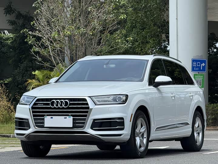 Audi Q7 2017 3.0 T — фото 1
