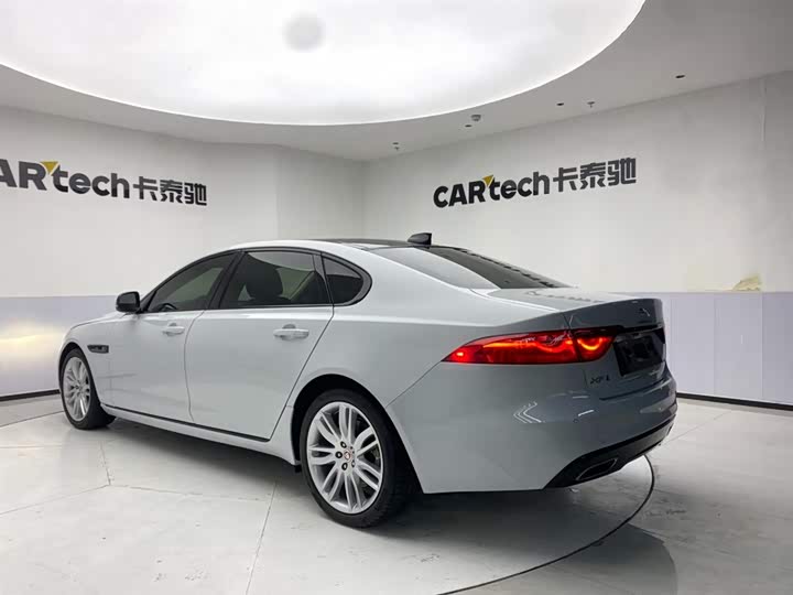 Jaguar XFL 2020 XFL 2.0 T P 200 2 WD — фото 7