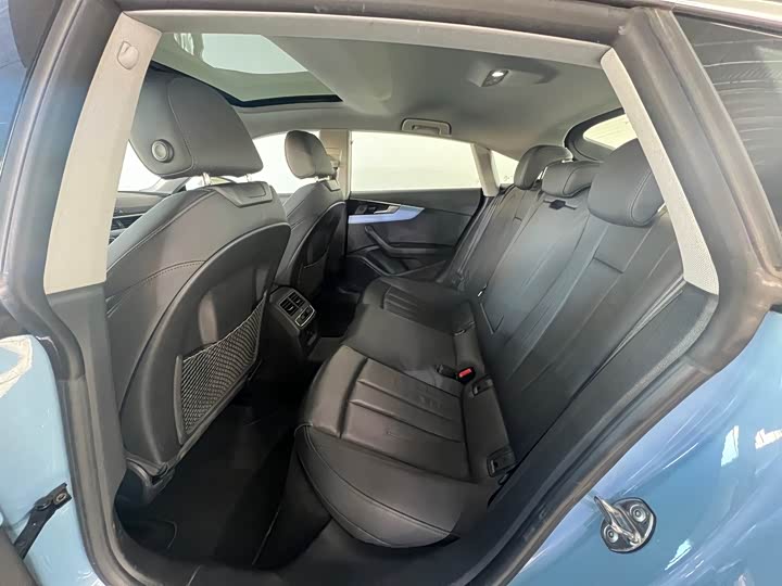 Audi A5 2023 Sportback 40 TFSI — фото 7