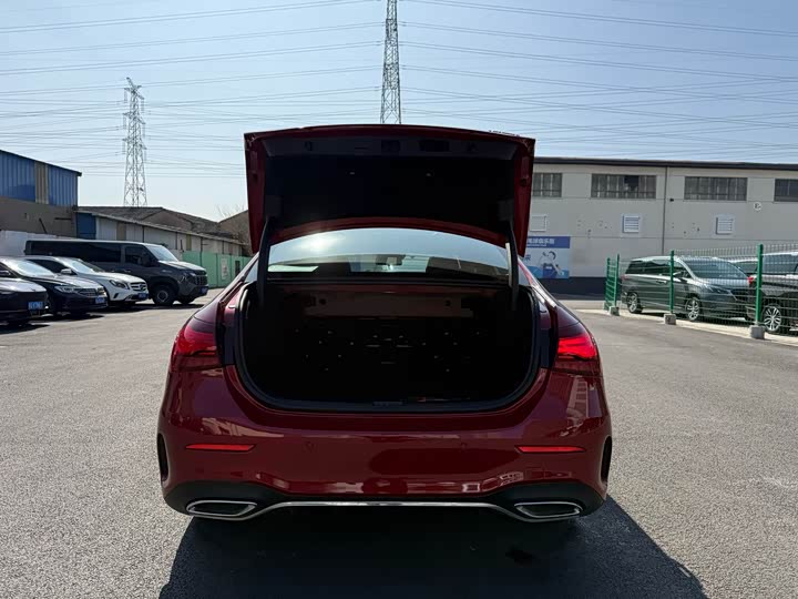 Mercedes-Benz A-Class 2024 A 200 L — фото 38