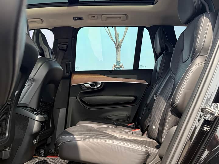 Volvo XC90 2017 T 6 5 — фото 10