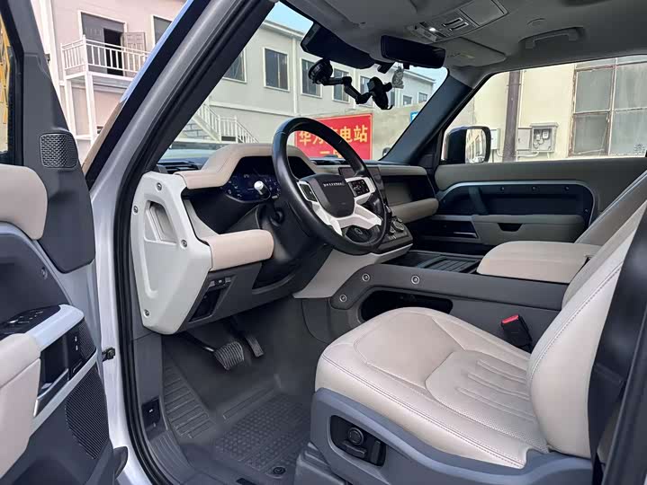 Land Rover Defender — фото 9