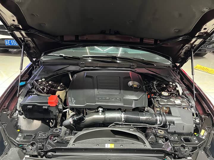 Jaguar XEL 2021 2.0 T 250 PS S — фото 18