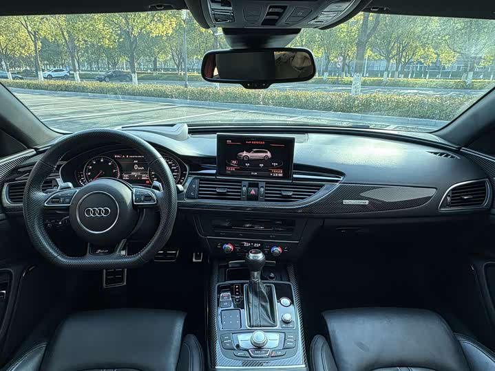 Audi RS6 2016 RS 6 4.0 T Avant — фото 10