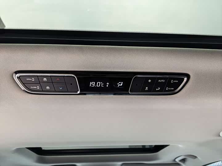 Trumpchi M8 2024 400 T — фото 13