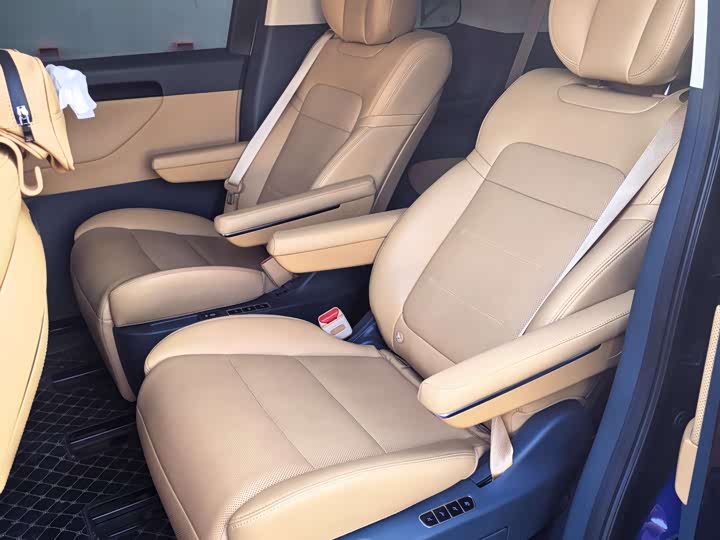 Trumpchi E8 PHEV 2024 150km MAX — фото 5