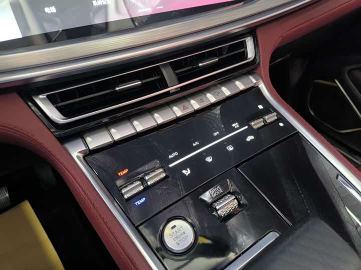 Changan CS85 COUPE 2021 1.5 T DCTLuxury — фото 13